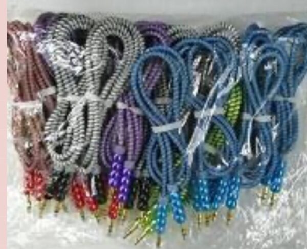 CABLE AUXILIAR MOREKA COLORES 1 METRO